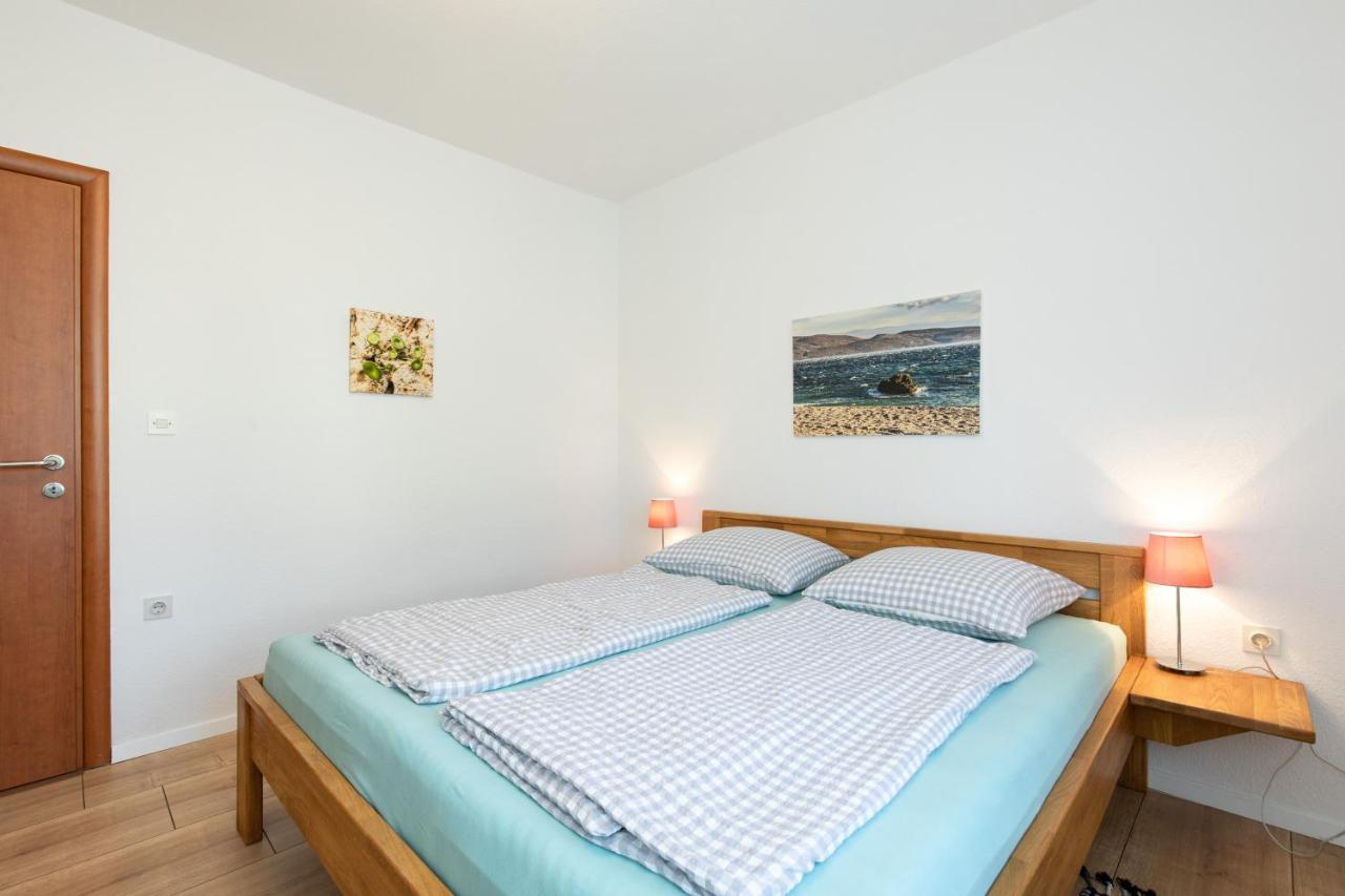 Apartments Oleander Krk Town Extérieur photo